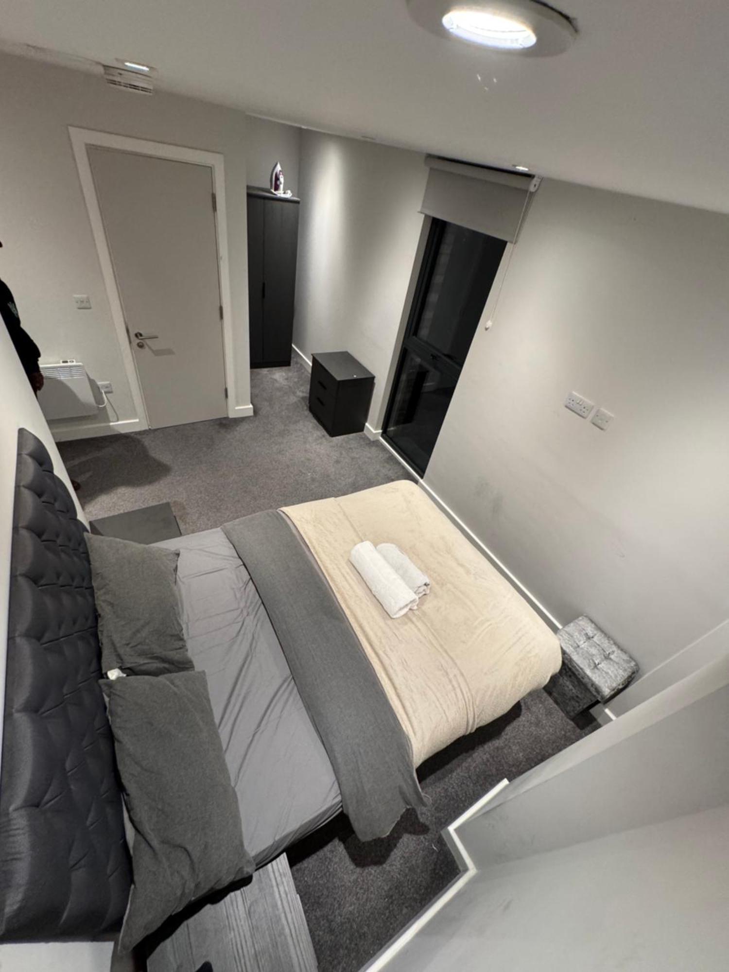 Ferienwohnung Regent Plaza Manchester Exterior foto